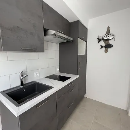 Le Petit Navire Apartment La Flotte Exterior photo